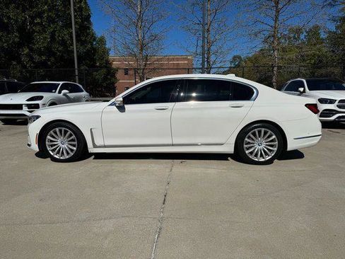 Used 2020 BMW 740i image 16
