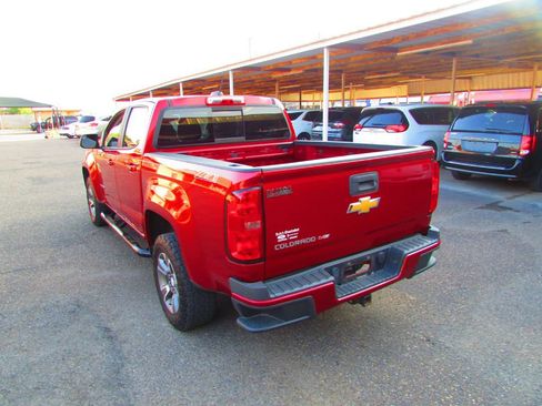 Used 2017 Chevrolet Colorado Z71 image 9