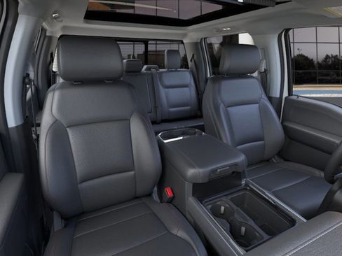 New 2026 Ford F250 Lariat w/ Lariat Premium Package image 10