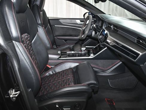 Used 2023 Audi RS 7 Sportback w/ Black Optic Package image 75