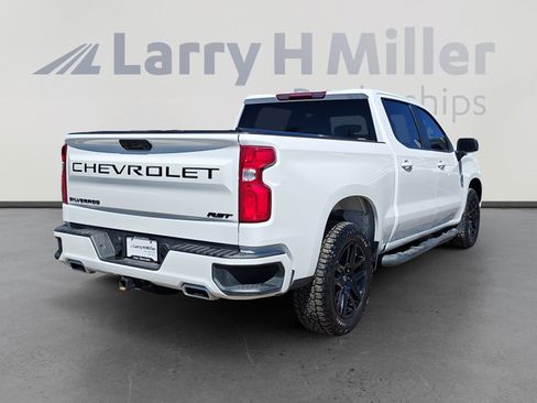 Used 2023 Chevrolet Silverado 1500 RST w/ Z71 Off-Road Package AWD/4WD image 5