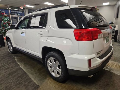 Used 2016 GMC Terrain SLE image 11
