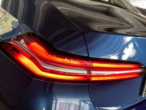 Used 2024 BMW 530i image 28