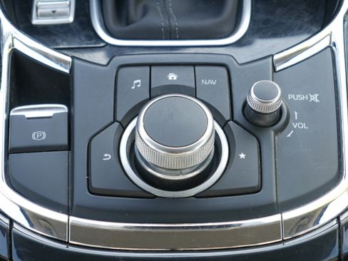 Used 2019 MAZDA CX-9 Touring image 21