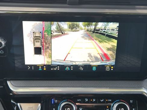 Used 2023 GMC Sierra 1500 Denali AWD/4WD image 18