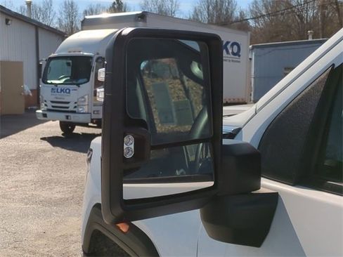 New 2024 GMC Sierra 3500 Pro w/ Convenience Package image 10