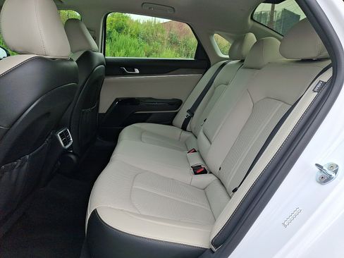 Used 2021 Kia K5 EX w/ EX Premium Package FWD image 10