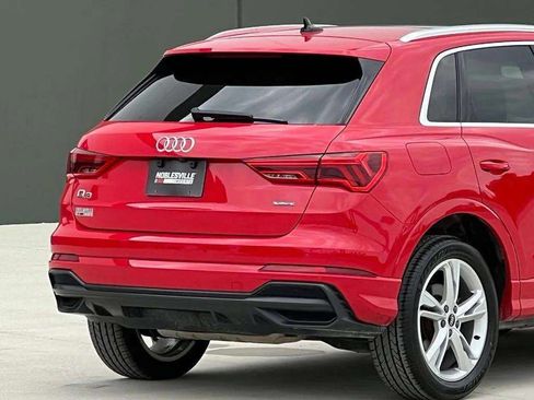 Used 2022 Audi Q3 2.0T Premium Plus w/ Premium Plus Package AWD/4WD image 38