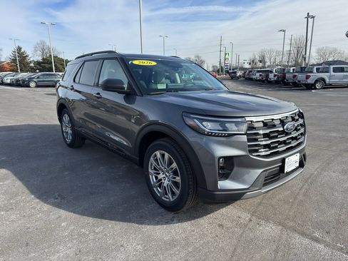 New 2026 Ford Explorer Active w/ Active Comfort Package AWD/4WD image 5
