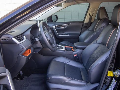 Used 2021 Toyota RAV4 Adventure AWD/4WD image 13