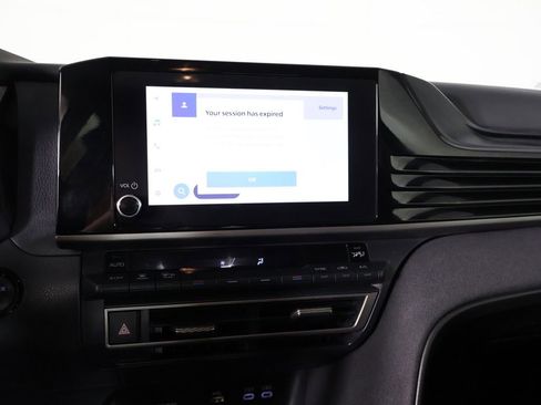 Used 2025 Toyota Camry LE FWD image 32