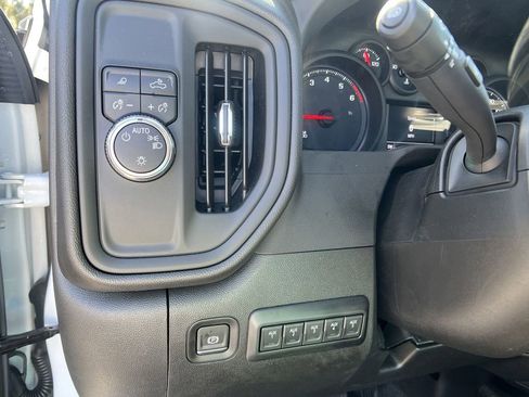 New 2025 GMC Sierra 3500 Pro w/ Convenience Package image 25