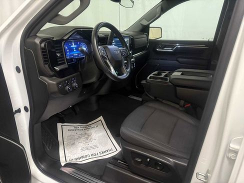 Used 2024 Chevrolet Silverado 1500 RST w/ LPO, Dark Essentials Package image 20