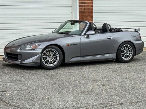 Used 2008 Honda S2000 image 12