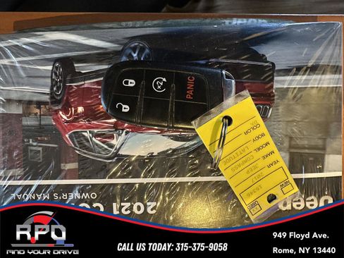 Used 2021 Jeep Compass Latitude image 33