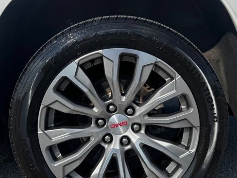 Used 2021 GMC Yukon Denali AWD/4WD image 17