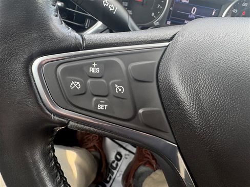 Used 2019 Chevrolet Equinox LT image 21