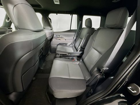 Certified 2024 Lexus GX 550 w/ Accessory Package (Z1) AWD/4WD image 22