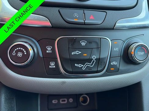 Used 2023 Chevrolet Equinox LS w/ Driver Confidence II Package AWD/4WD image 16