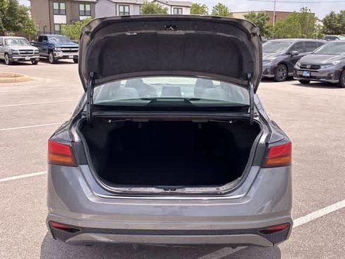 Used 2024 Nissan Altima 2.5 SV FWD image 35