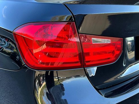 Used 2015 BMW 335i xDrive Sedan AWD/4WD image 23