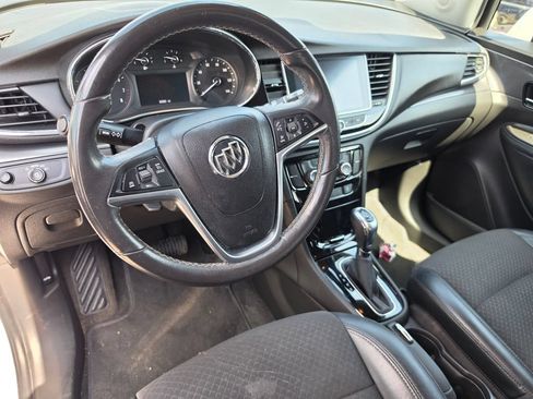 Used 2019 Buick Encore Preferred FWD image 4