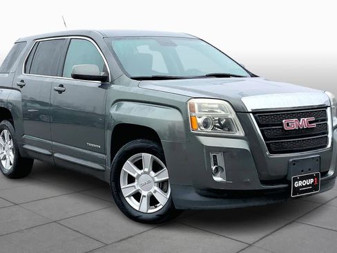 Used 2013 GMC Terrain SLE image 2