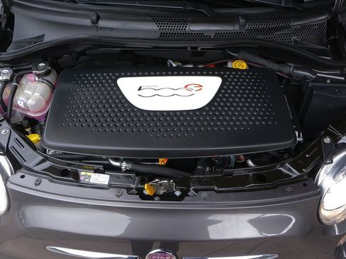 Used 2017 FIAT 500 e image 9