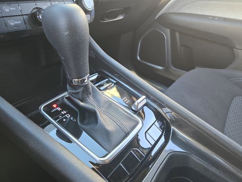 Used 2023 Jeep Compass Sport image 23