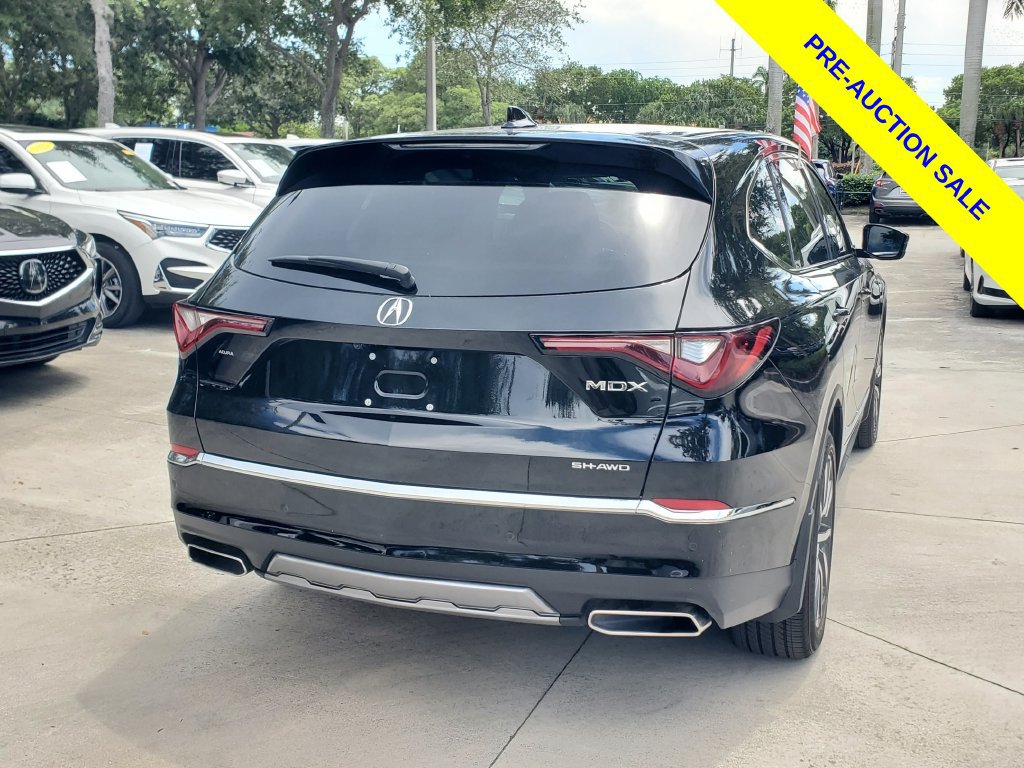 Used 2025 Acura MDX w/ Technology Package AWD/4WD image 7