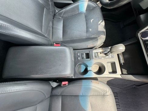 Used 2019 Subaru Outback 2.5i Limited image 34