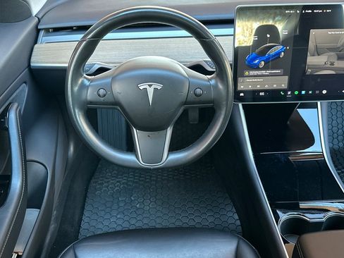 Used 2018 Tesla Model 3 Long Range image 18
