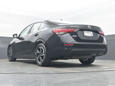 Used 2024 Nissan Sentra SV image 25