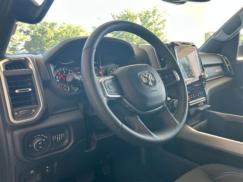 Used 2025 RAM 1500 Big Horn image 15
