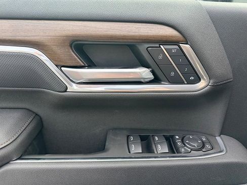 New 2025 Chevrolet Silverado 2500 High Country w/ Midnight Edition image 15