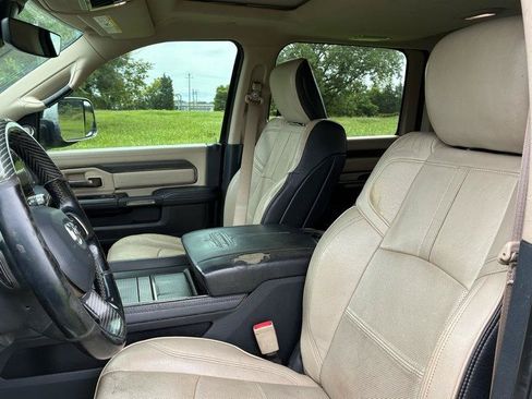 Used 2019 RAM 2500 Limited AWD/4WD image 11