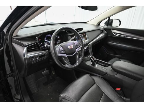 Used 2019 Cadillac XT5 Luxury image 9