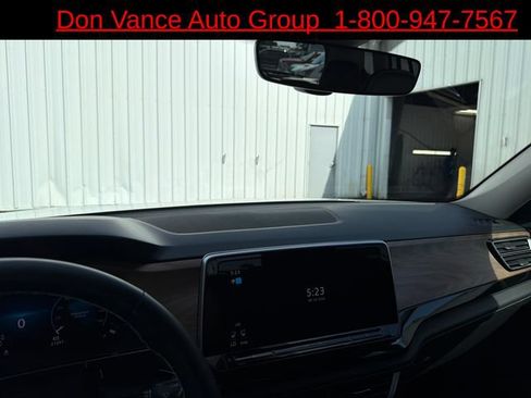 Used 2025 Volkswagen Atlas SE FWD image 16