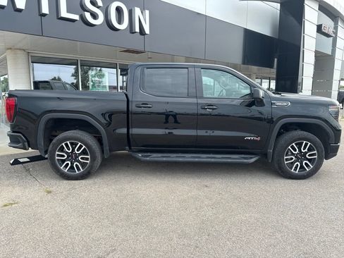 Certified 2024 GMC Sierra 1500 AT4 w/ AT4 Premium Package AWD/4WD image 6