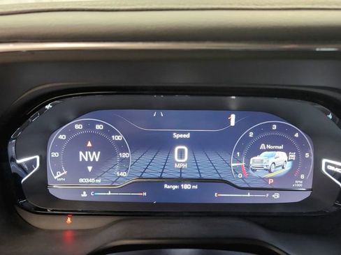 Used 2023 GMC Yukon Denali image 20