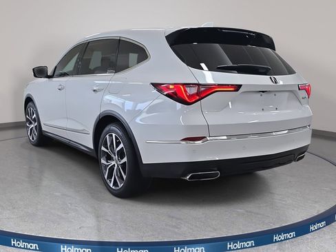 Used 2023 Acura MDX FWD w/ Technology Package image 9