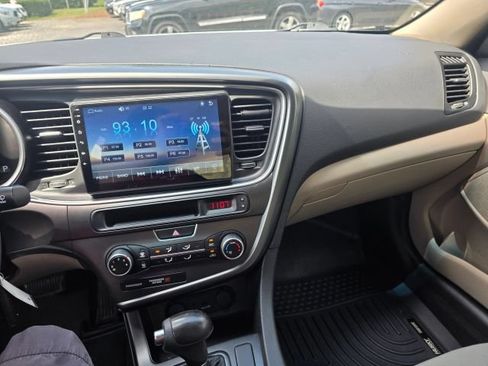 Used 2014 Kia Optima LX FWD image 16