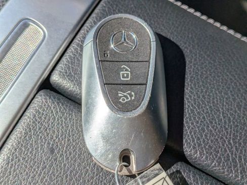 Used 2023 Mercedes-Benz C 300 Sedan image 24