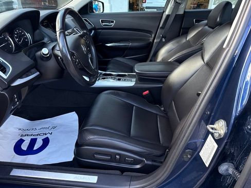 Used 2020 Acura TLX V6 FWD image 9