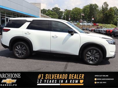 Used 2023 Nissan Pathfinder S