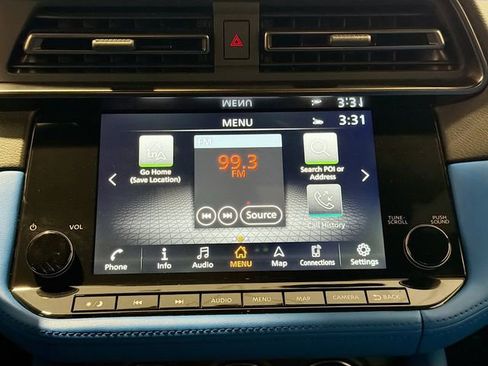 Used 2024 Nissan Z Performance w/ Floor Mat Package image 15