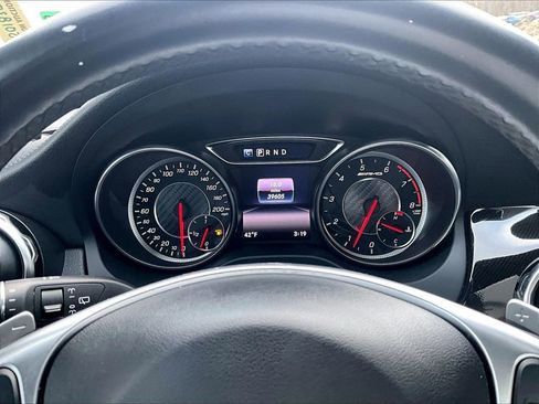 Used 2018 Mercedes-Benz GLA 45 AMG 4MATIC w/ Multimedia Package image 18