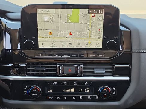 Used 2025 Nissan Pathfinder Platinum w/ Black Appearance Package FWD image 20