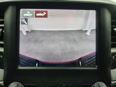 Used 2020 RAM 3500 Big Horn w/ Level 1 Equipment Group image 14