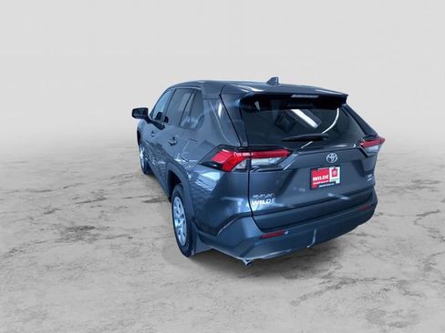 Certified 2022 Toyota RAV4 LE image 7